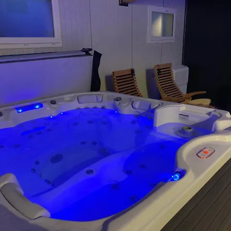 Belle 6 Pers 2h Espace Bien-être Privatisé Inclus 80 M2 De Détente Garantie Équilly