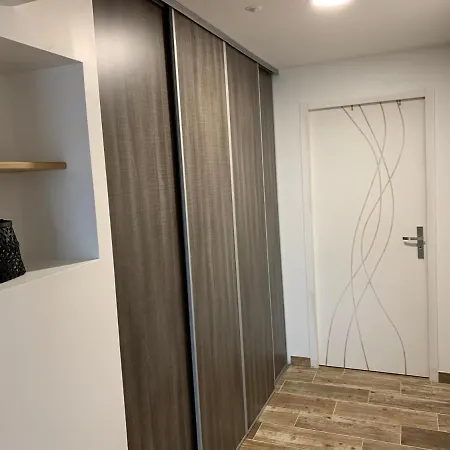 Belle 6 Pers 2h Espace Bien-etre Privatise Inclus 80 M2 De Detente Garantie Villa Équilly