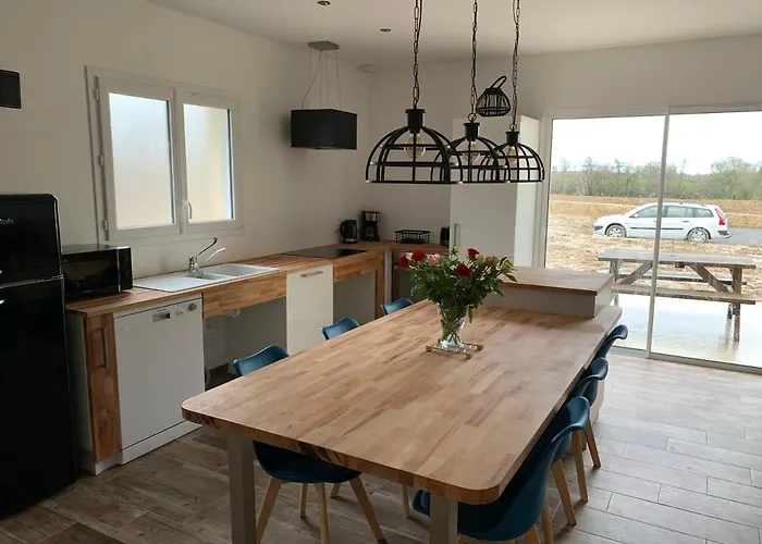 Belle 6 Pers 2h Espace Bien-etre Privatise Inclus 80 M2 De Detente Garantie Equilly