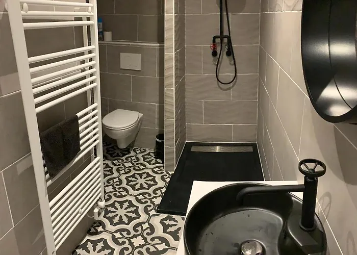 Belle 6 Pers 2h Espace Bien-etre Privatise Inclus 80 M2 De Detente Garantie Villa *