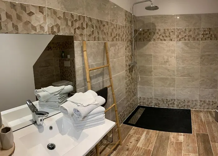 Belle 6 Pers 2h Espace Bien-etre Privatise Inclus 80 M2 De Detente Garantie * Equilly