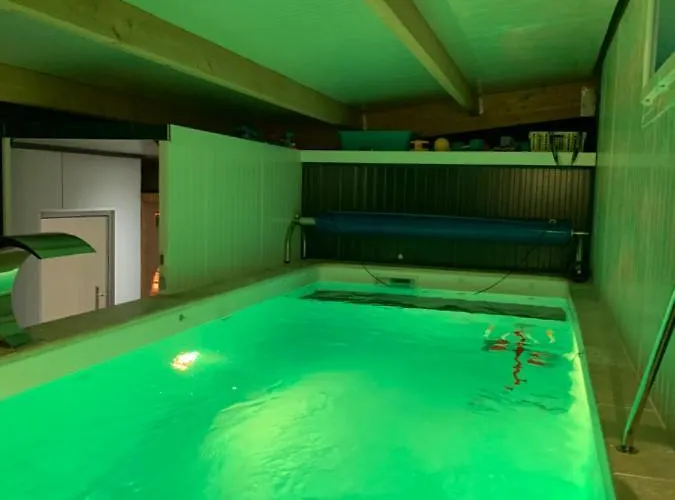 Belle 6 Pers 2h Espace Bien-etre Privatise Inclus 80 M2 De Detente Garantie Villa Equilly